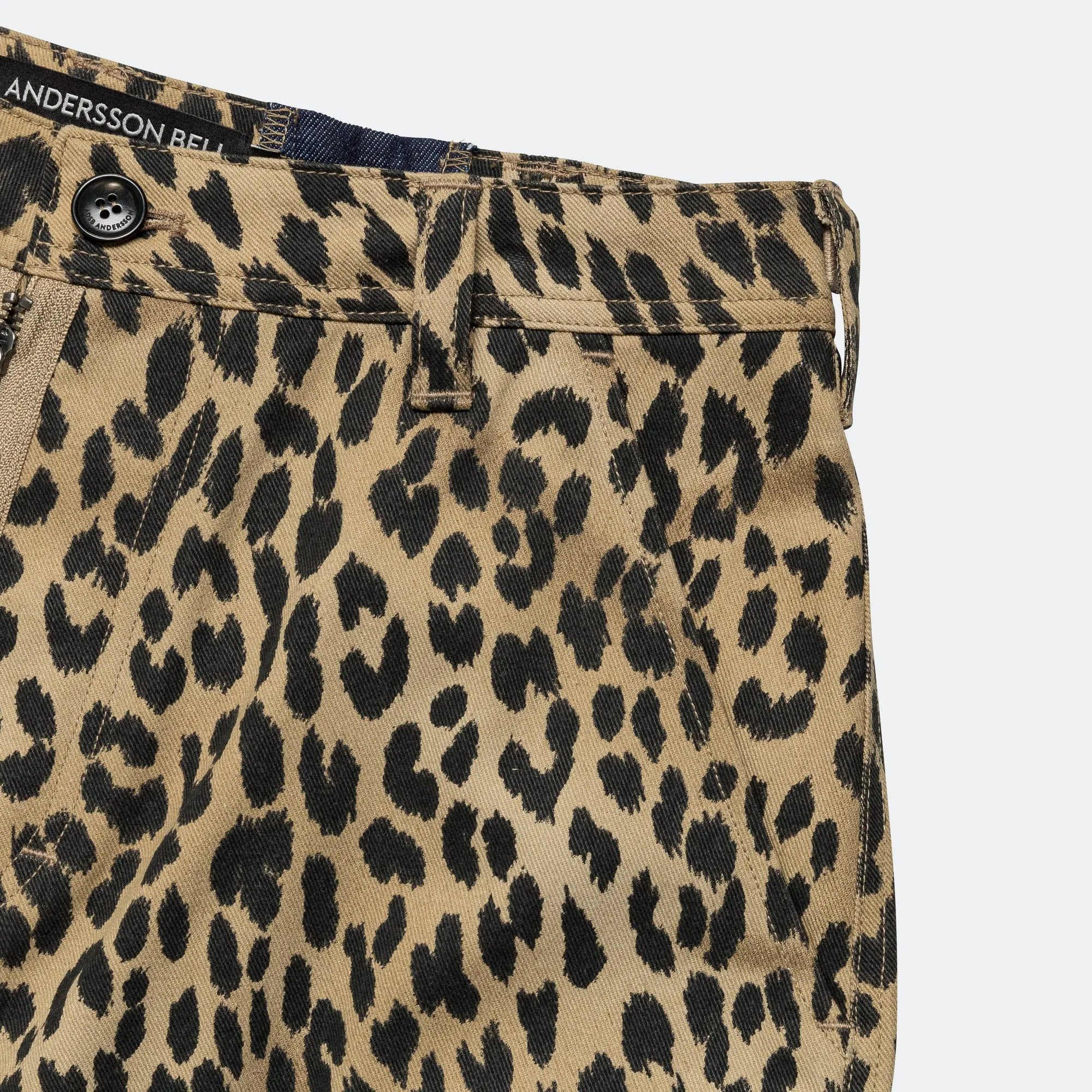 Depot Leopard Cargo Shorts - Beige