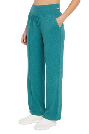 Josie Pant