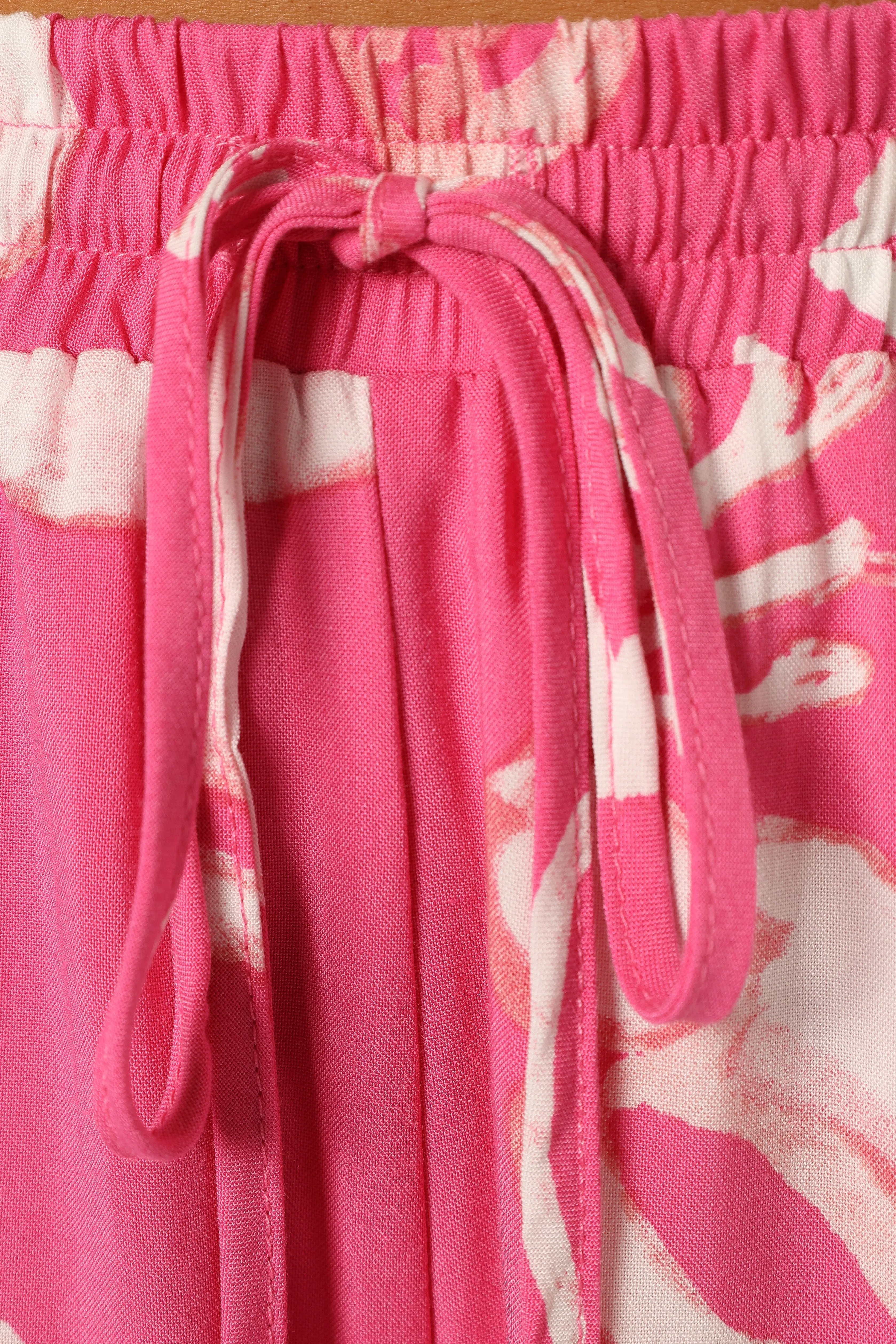 Lucinda Shorts - Pink Shell