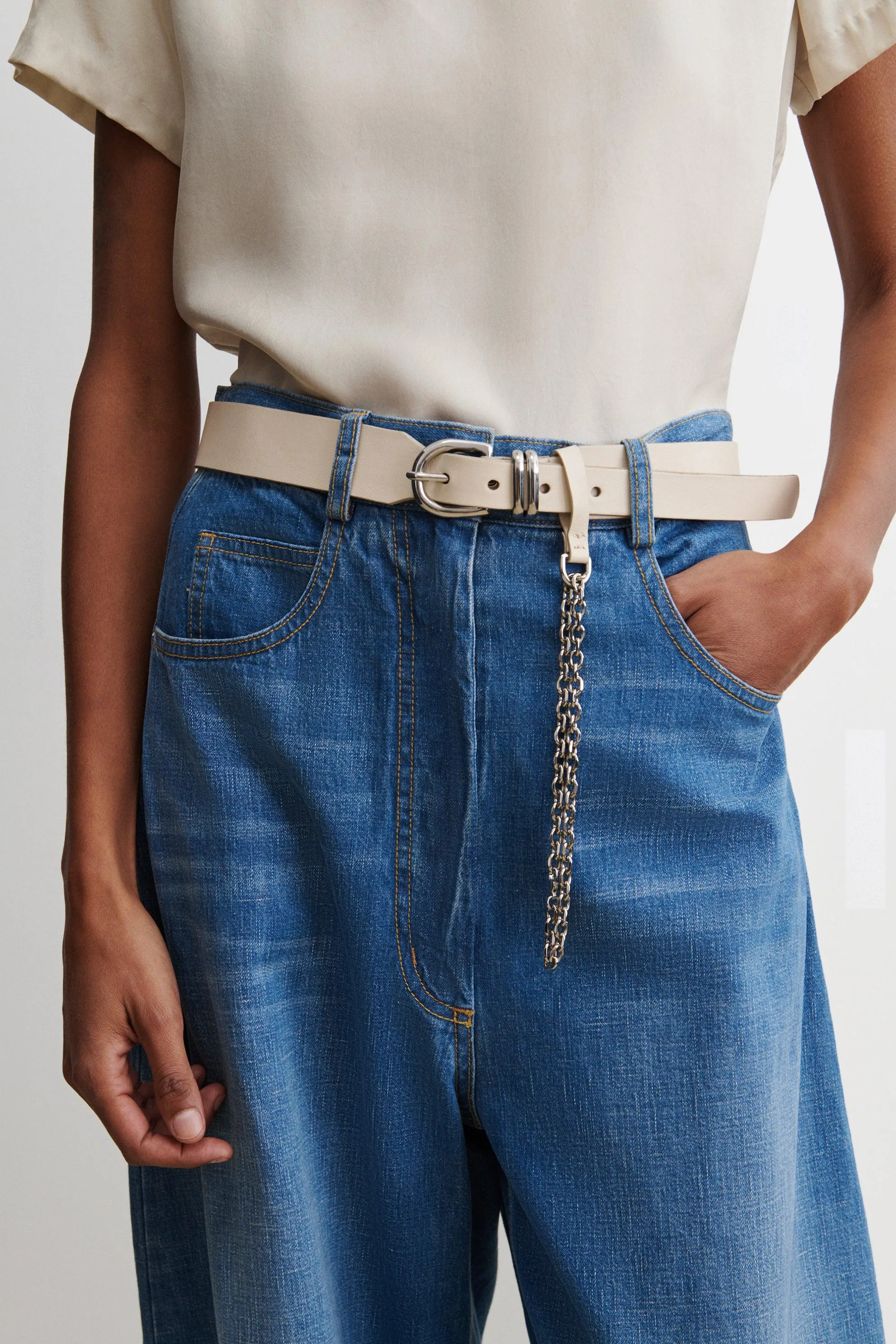 Oram W/Hip Clip (Waist)