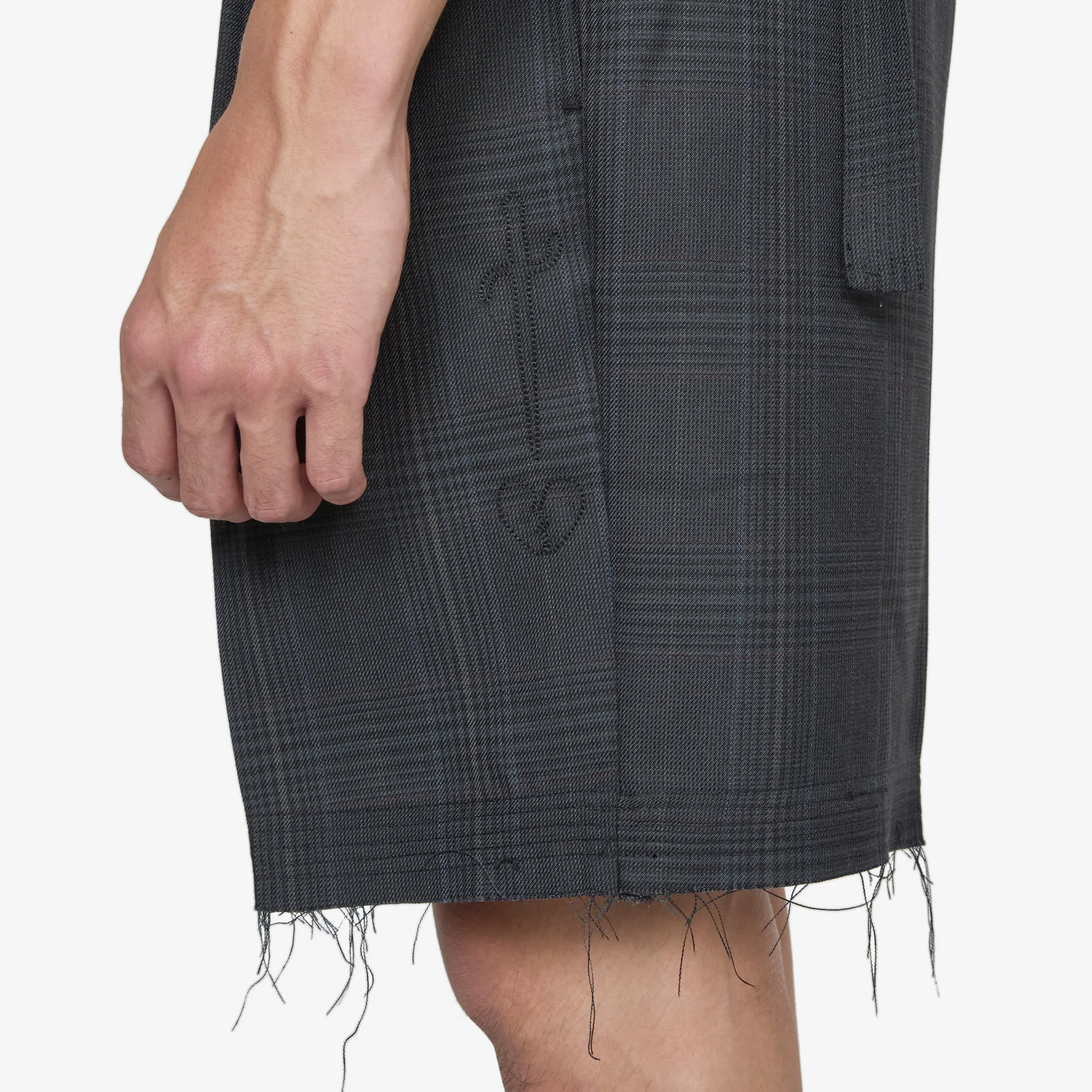 Pleated Suit Short Dark Plaid
