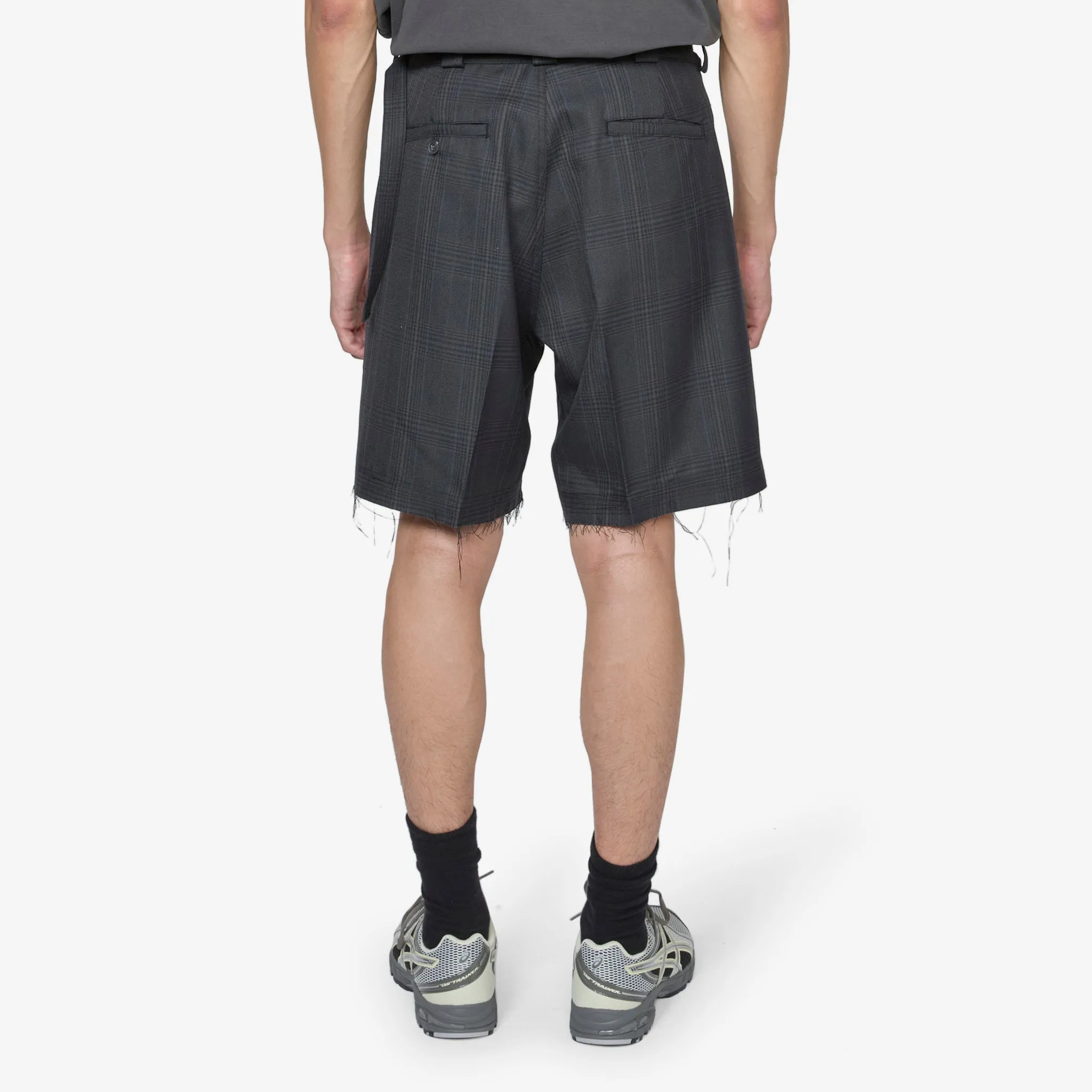 Pleated Suit Short Dark Plaid