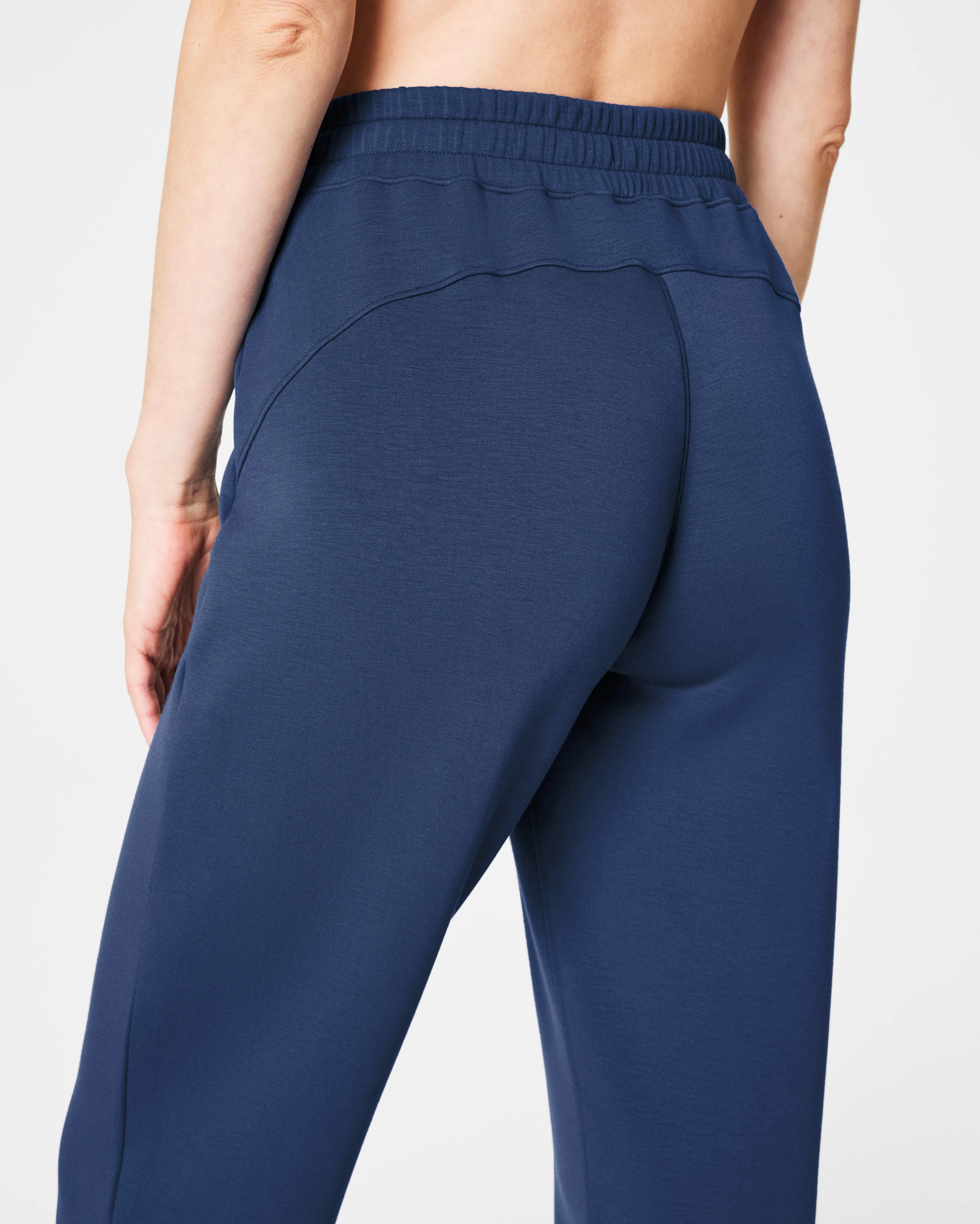 SPANX® AirEssentials Tapered Pant