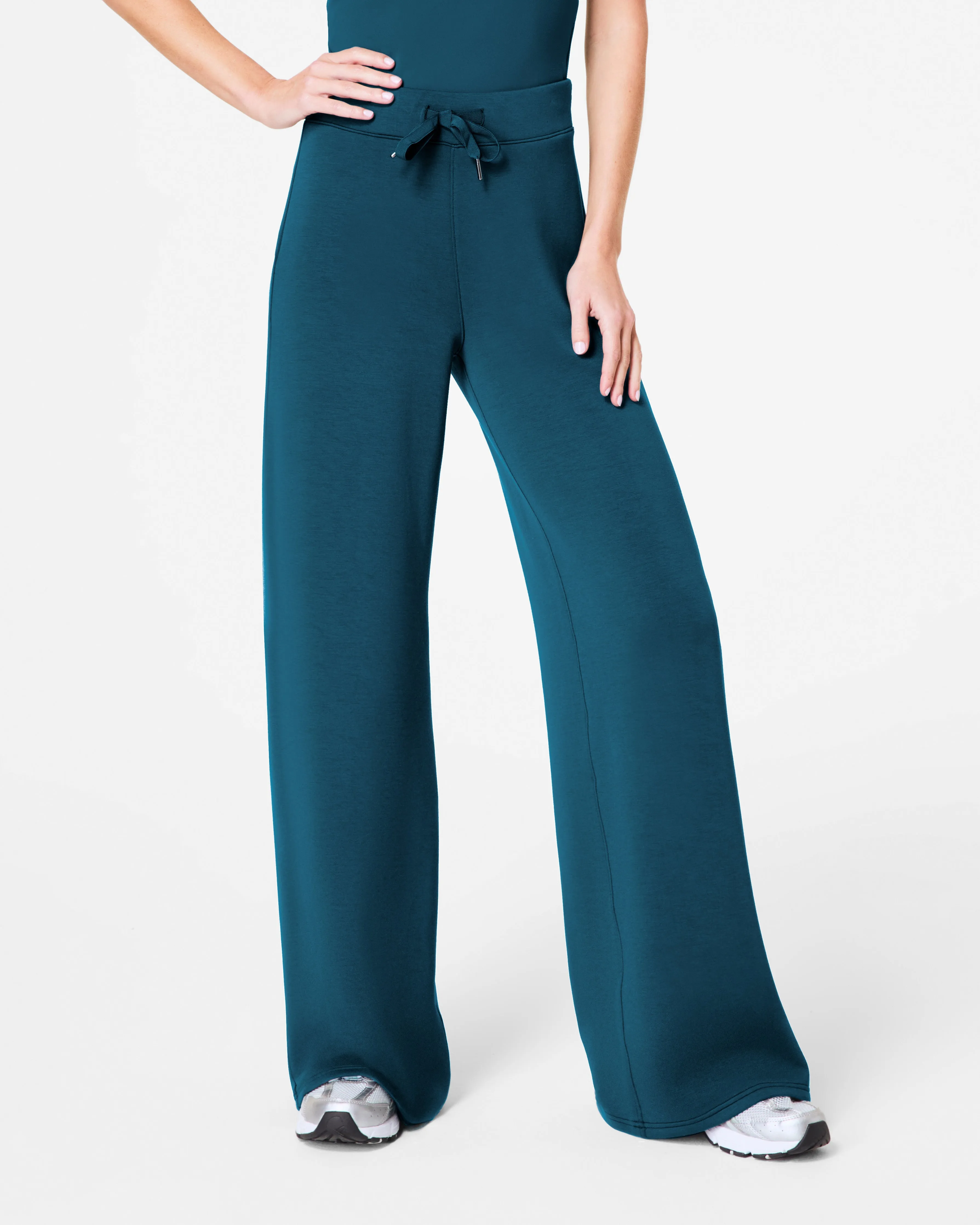 SPANX® AirEssentials Wide Leg Pant