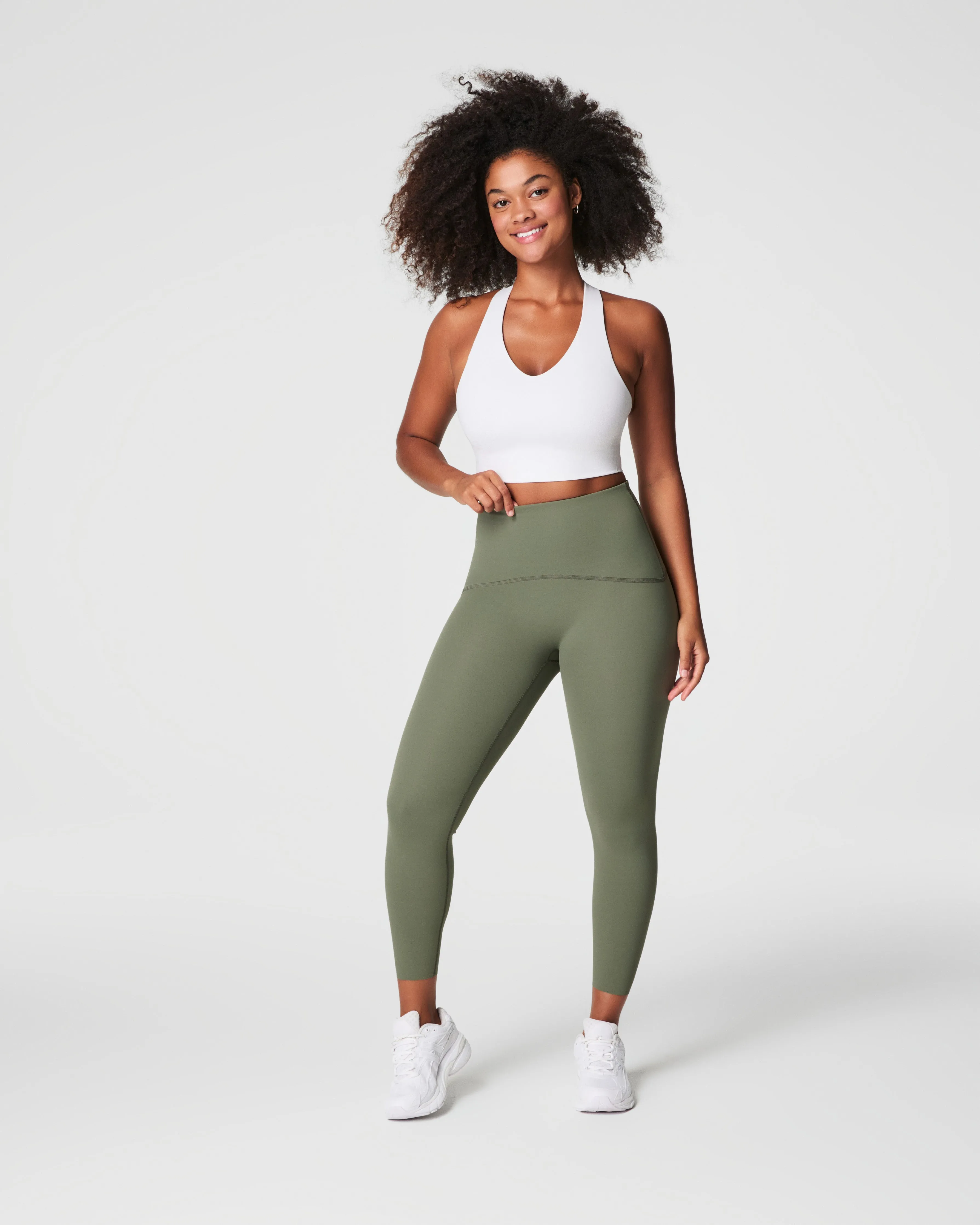SPANXshape™ Booty Boost® 7/8 Leggings