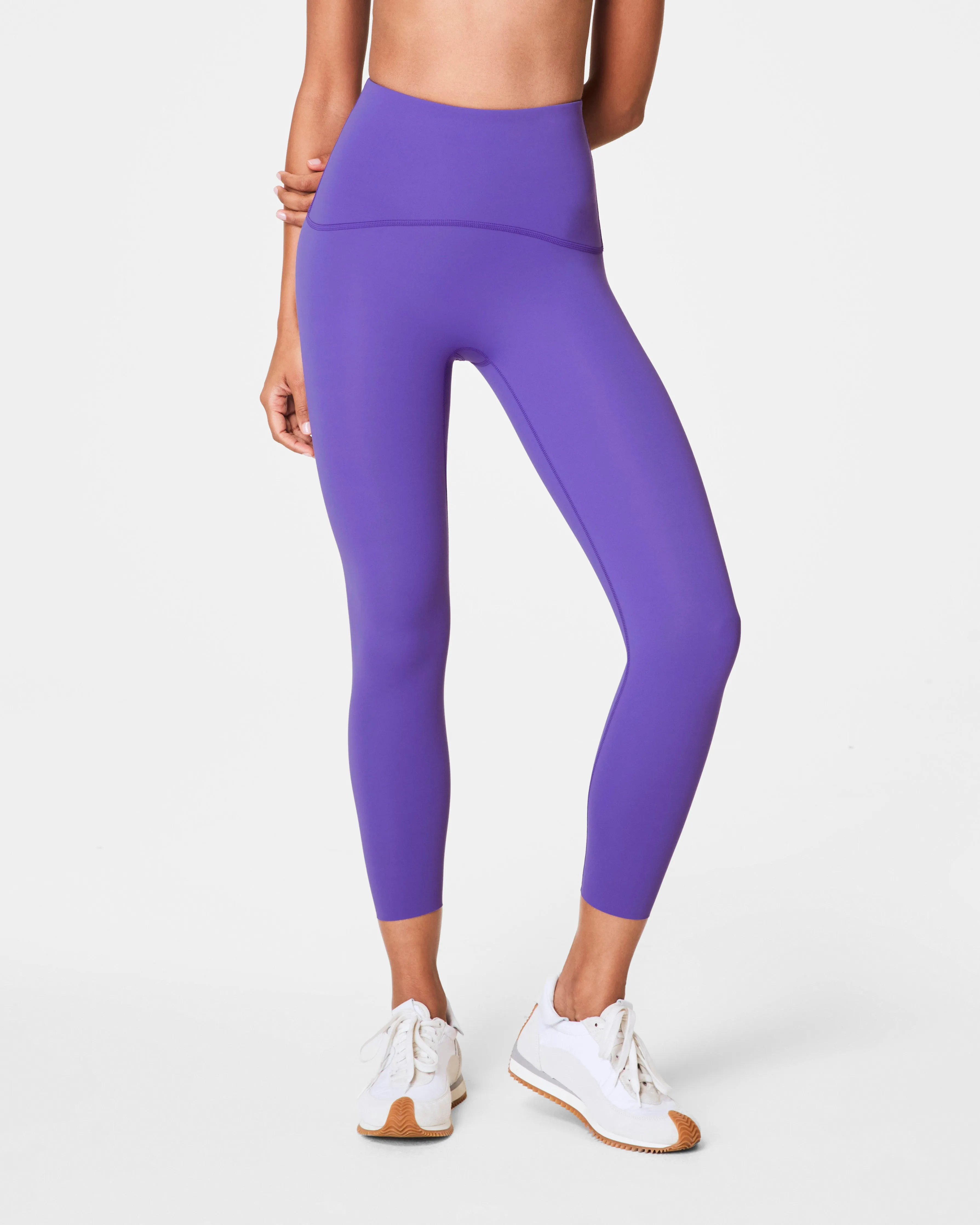 SPANXshape™ Booty Boost® 7/8 Leggings