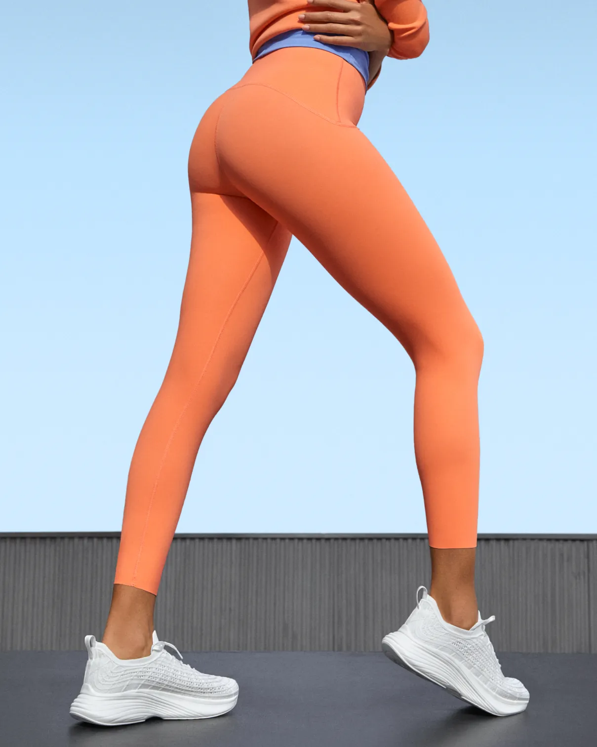 SPANXshape™ Booty Boost® 7/8 Leggings
