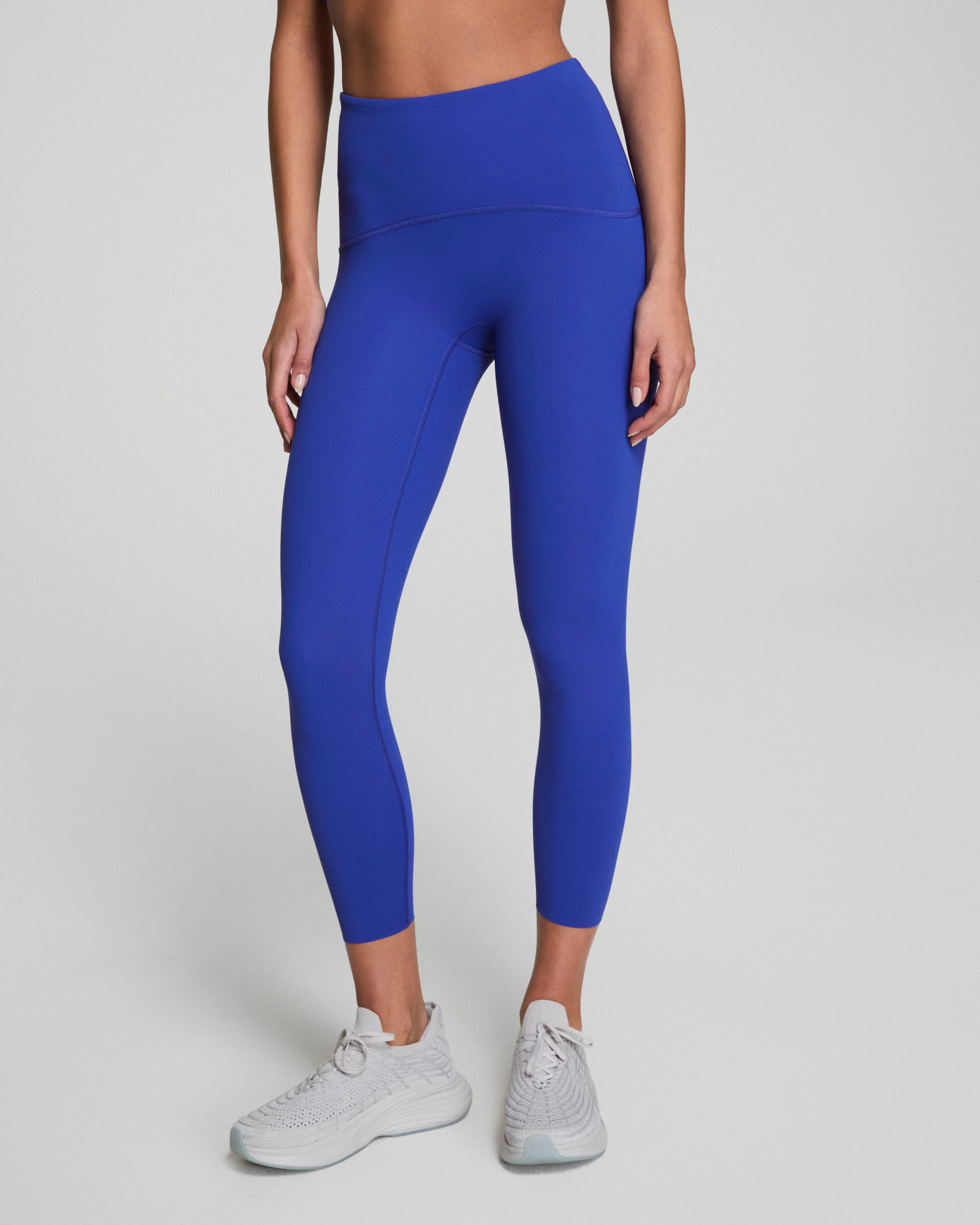 SPANXshape™ Booty Boost® 7/8 Leggings