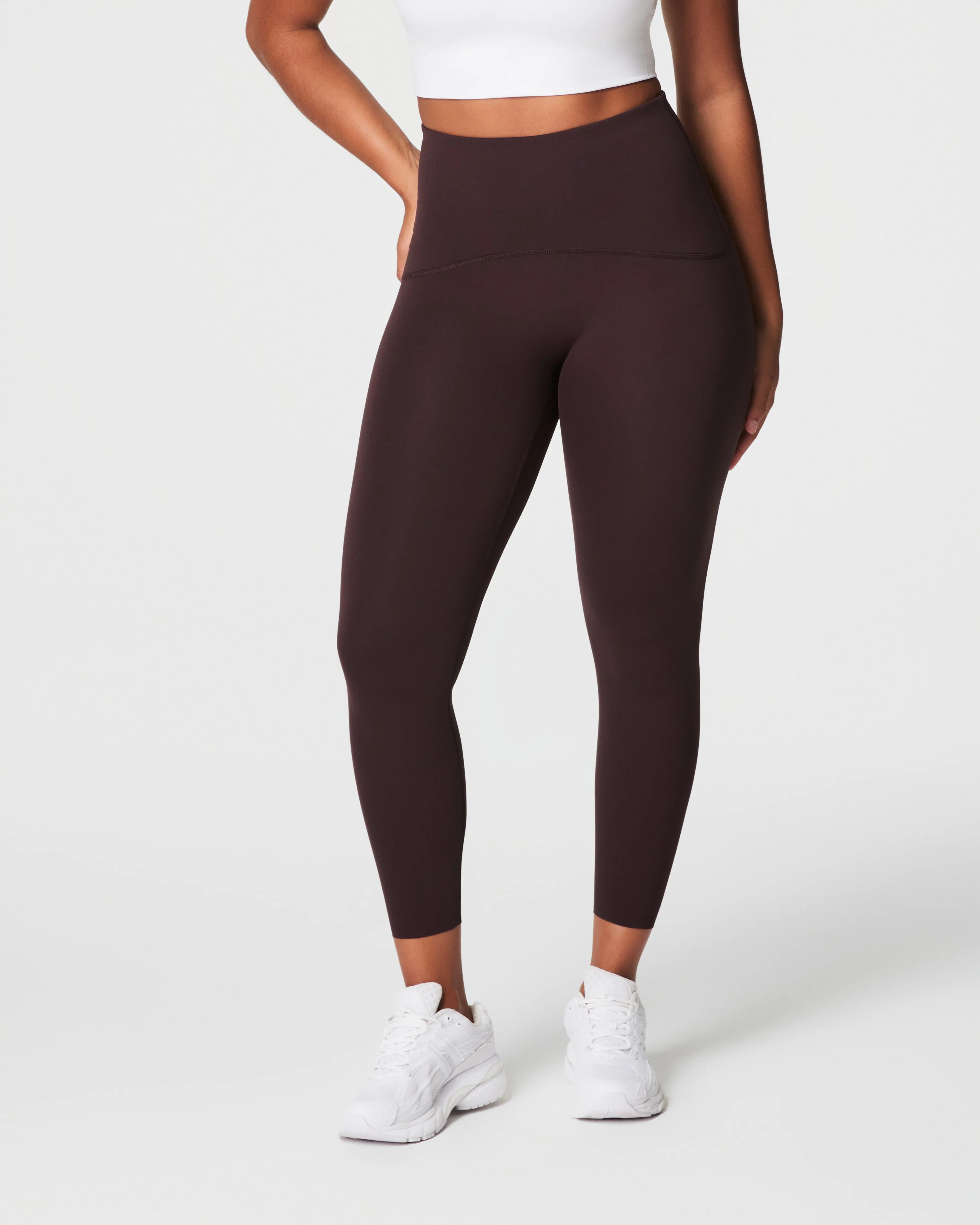 SPANXshape™ Booty Boost® 7/8 Leggings