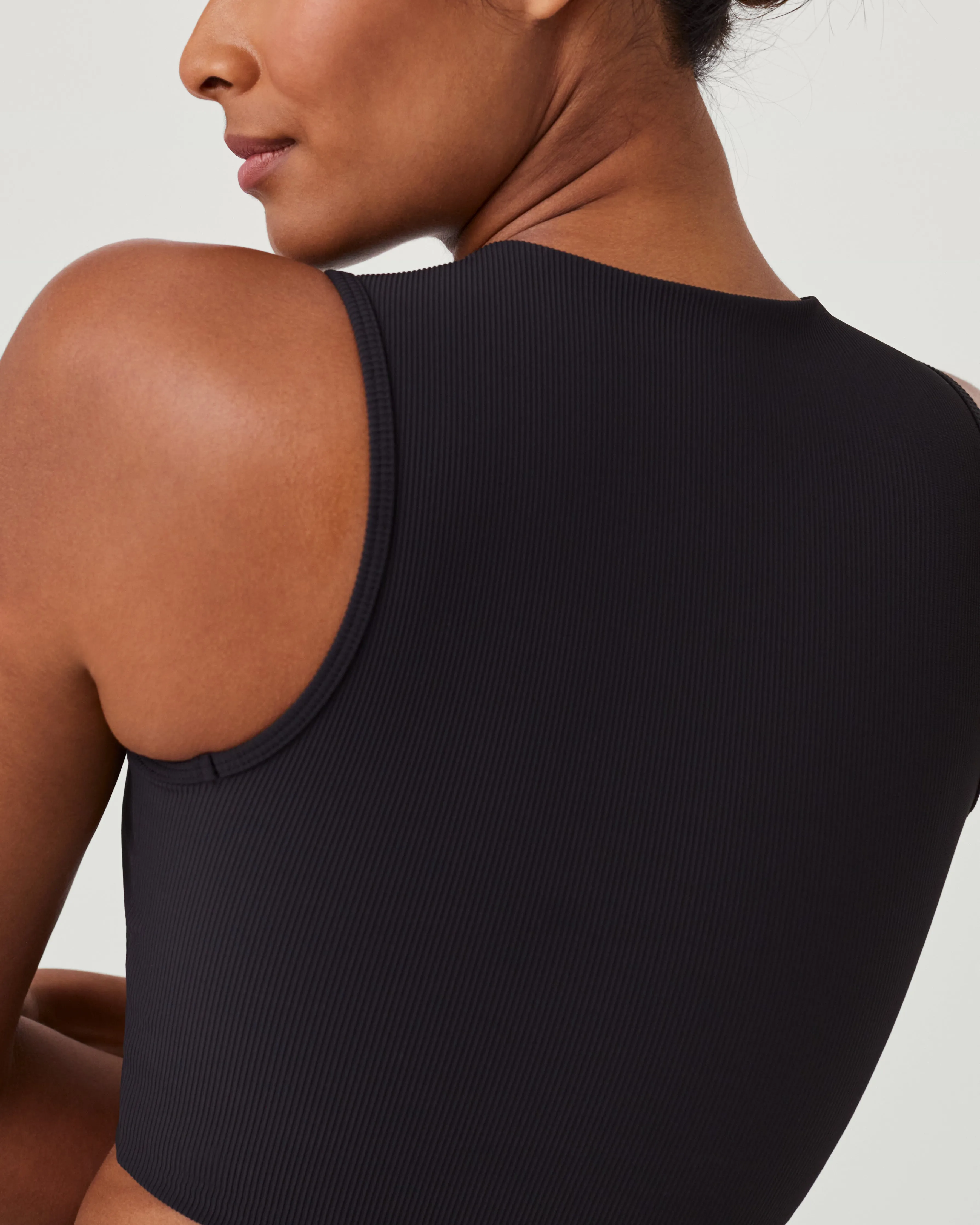 SPANXshape™ Get Moving Contour Rib Mock Neck Tank