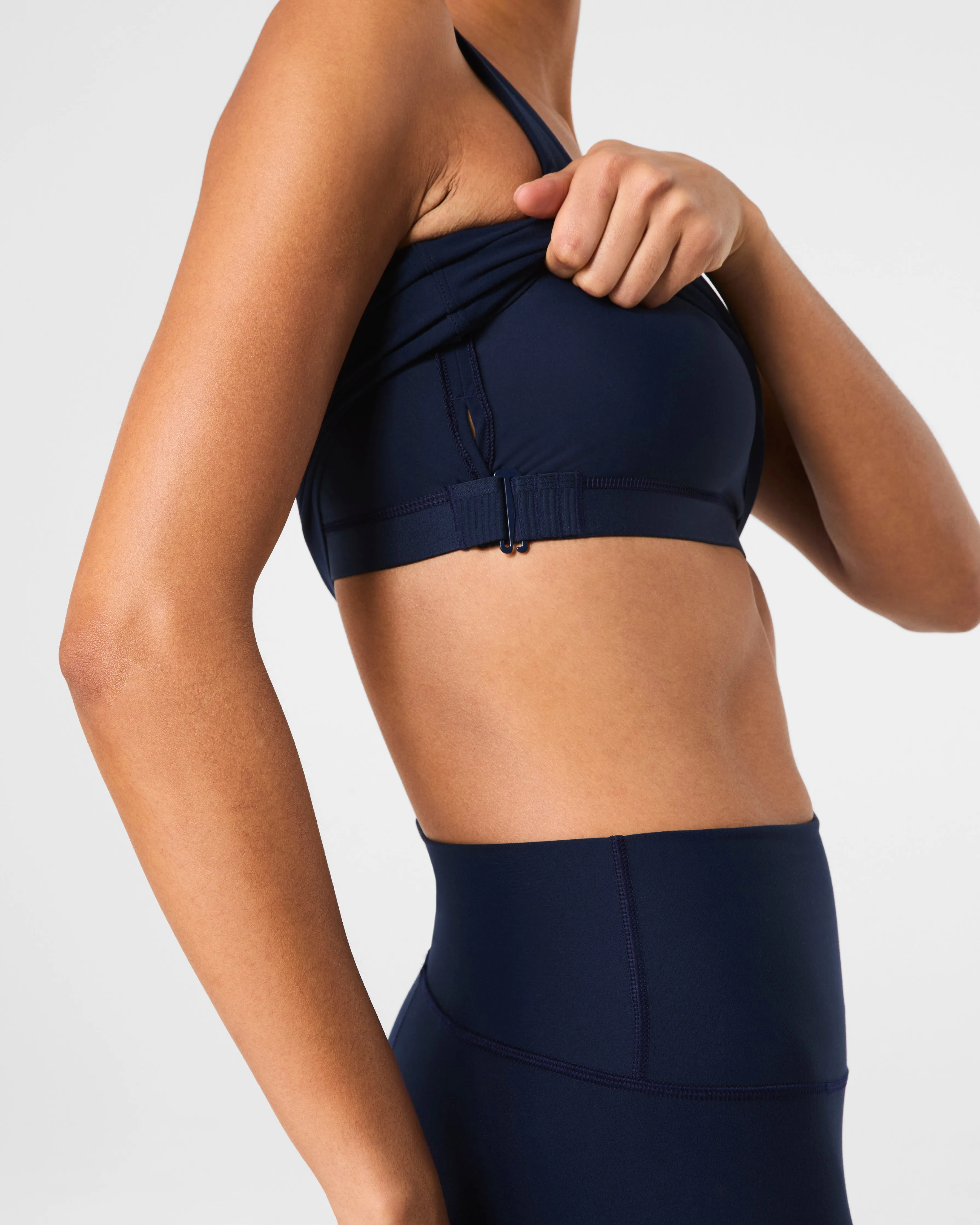 SPANXshape™ LiveIn V-Neck Tank